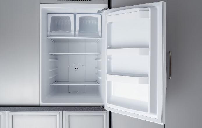 Automatic refrigerator door gasket production line